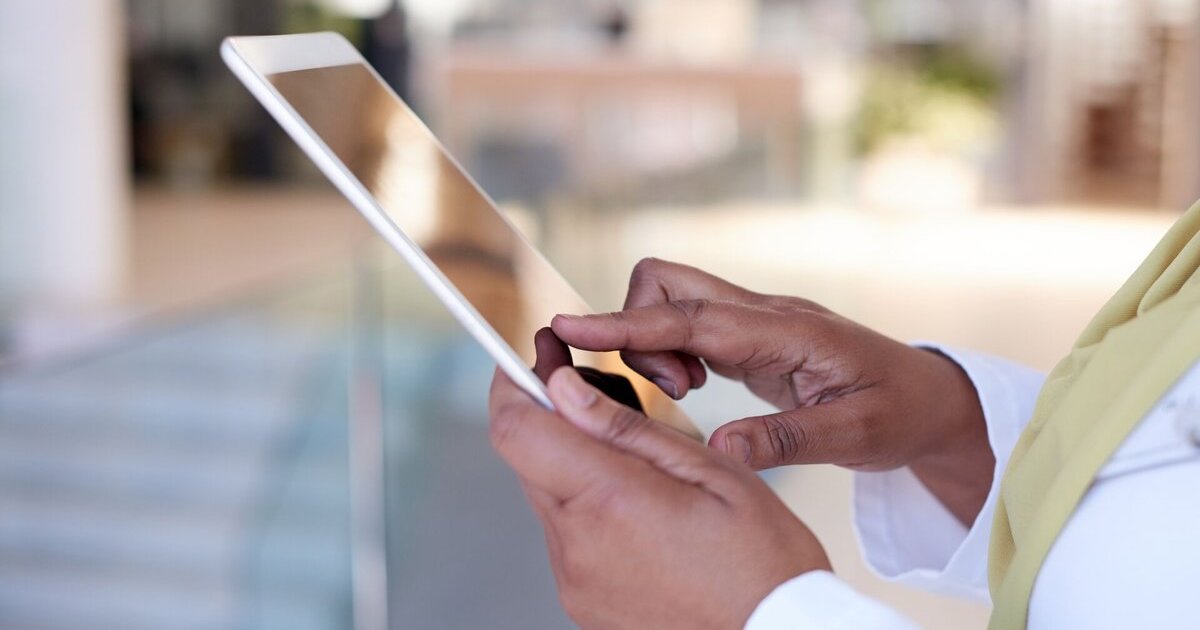 Patient accesses digital therapeutic on telehealth tablet