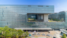 Facade of the Ewha Womans University Seoul Hospital 