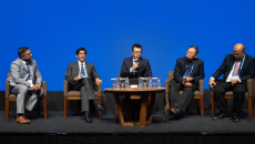 Dhesi Raja, Vice Chairman, HIMSS APAC; Professor Oscar Lee Vice Superintendent China Medical University Hospital, Taiwan; Dr Deok-Hyun Han Vice CMIO, Samsung Medical Center; A/Prof Low Cheng Ooi, Chief Technology Officer, Sheares Healthcare International Holdings; and Dr Mohammad Adib Khumaidi, President, Indonesian Medical Association