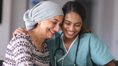 A nurse with a cancer patient