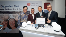Representatives from Subang Jaya Medical Centre and the Malaysian government pose during the launch of Connected Care