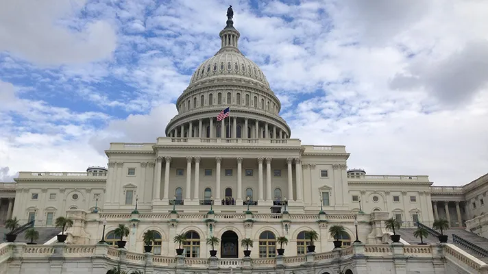 US Senate capital building exterior view of dome