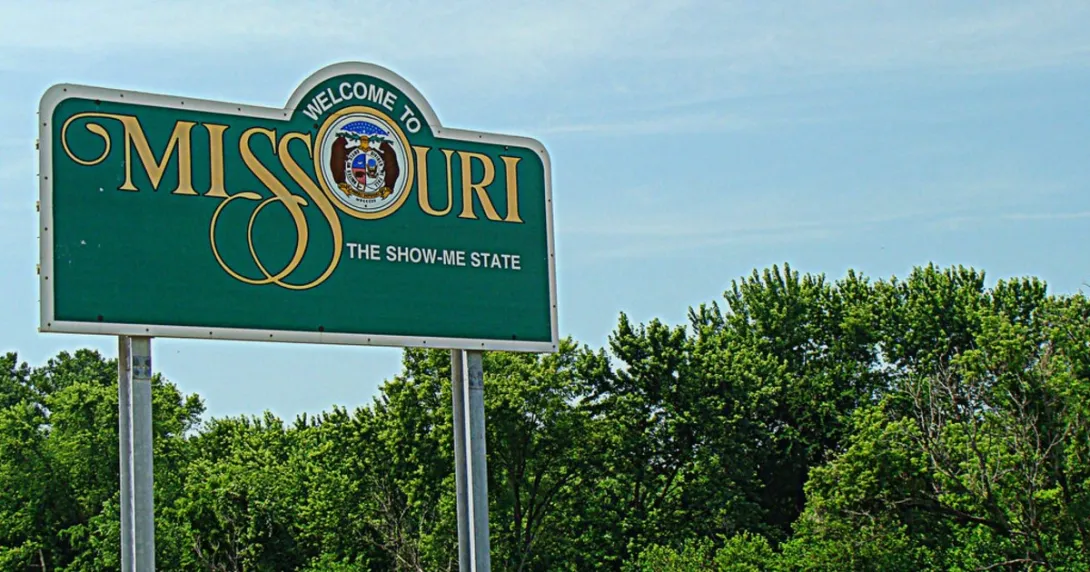 The "Welcome to Missouri" sign