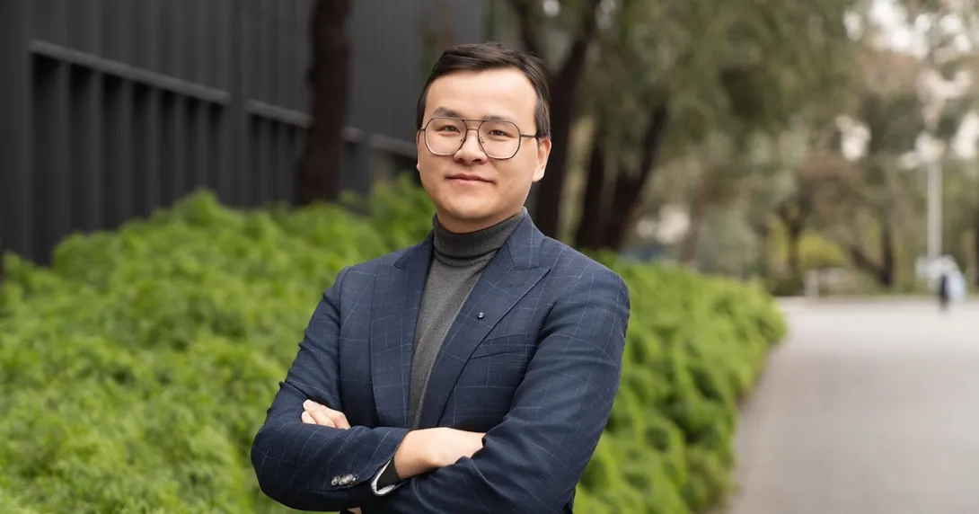Portrait photo of Monash University associate professor Zongyuan Ge