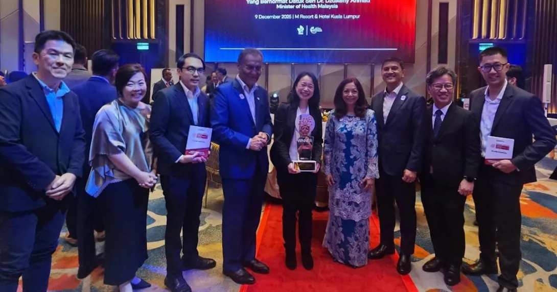 Island Hospital, Ministry of Health Malaysia, and Malaysia Healthcare Travel Council officials