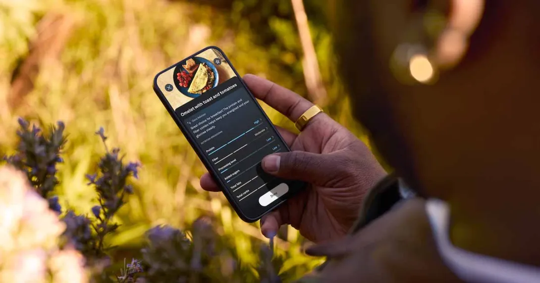 smartphone with tracking app