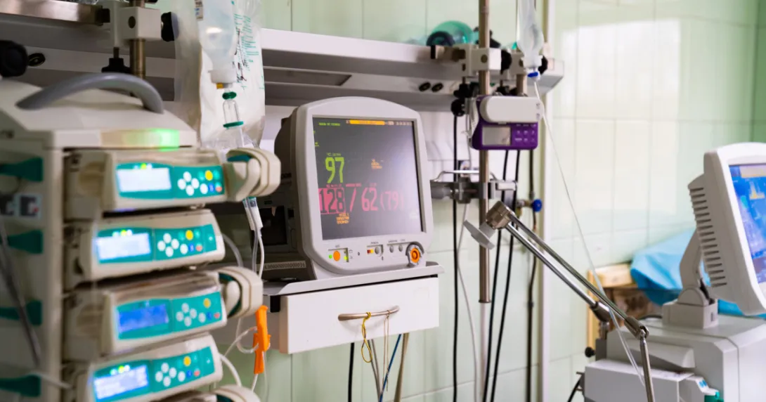 Heart monitor in hospital room